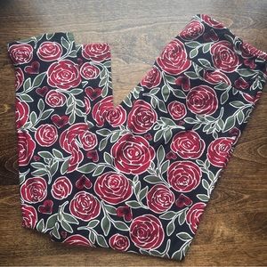 Lularoe OS leggings black red roses Beauty & the Beast